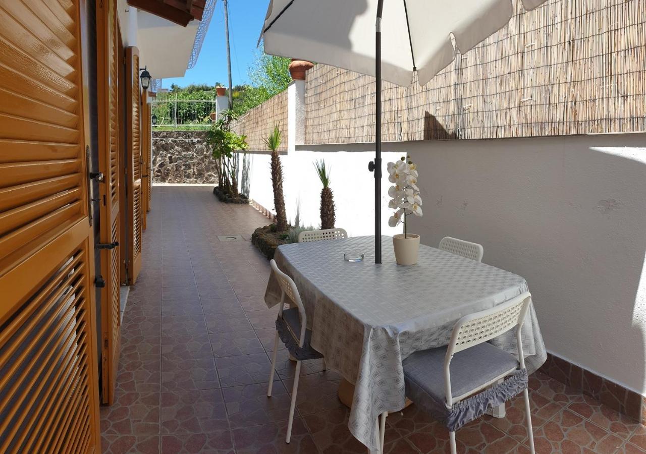 Holiday Apartments Lacco Ameno  Buitenkant foto