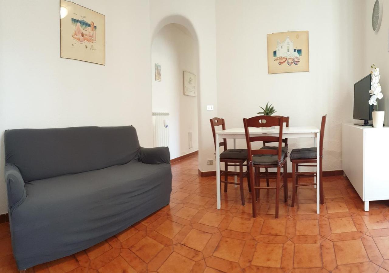 Holiday Apartments Lacco Ameno  Buitenkant foto